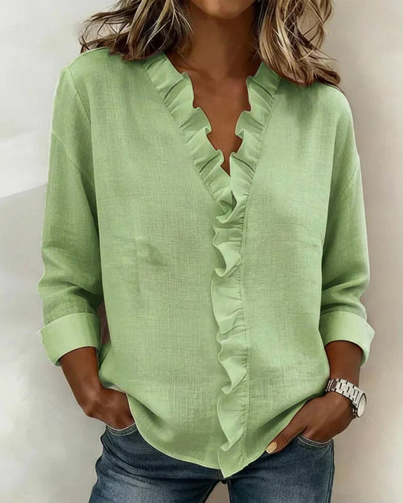 Chiara | Blusa con cuello en V y volantes delicados